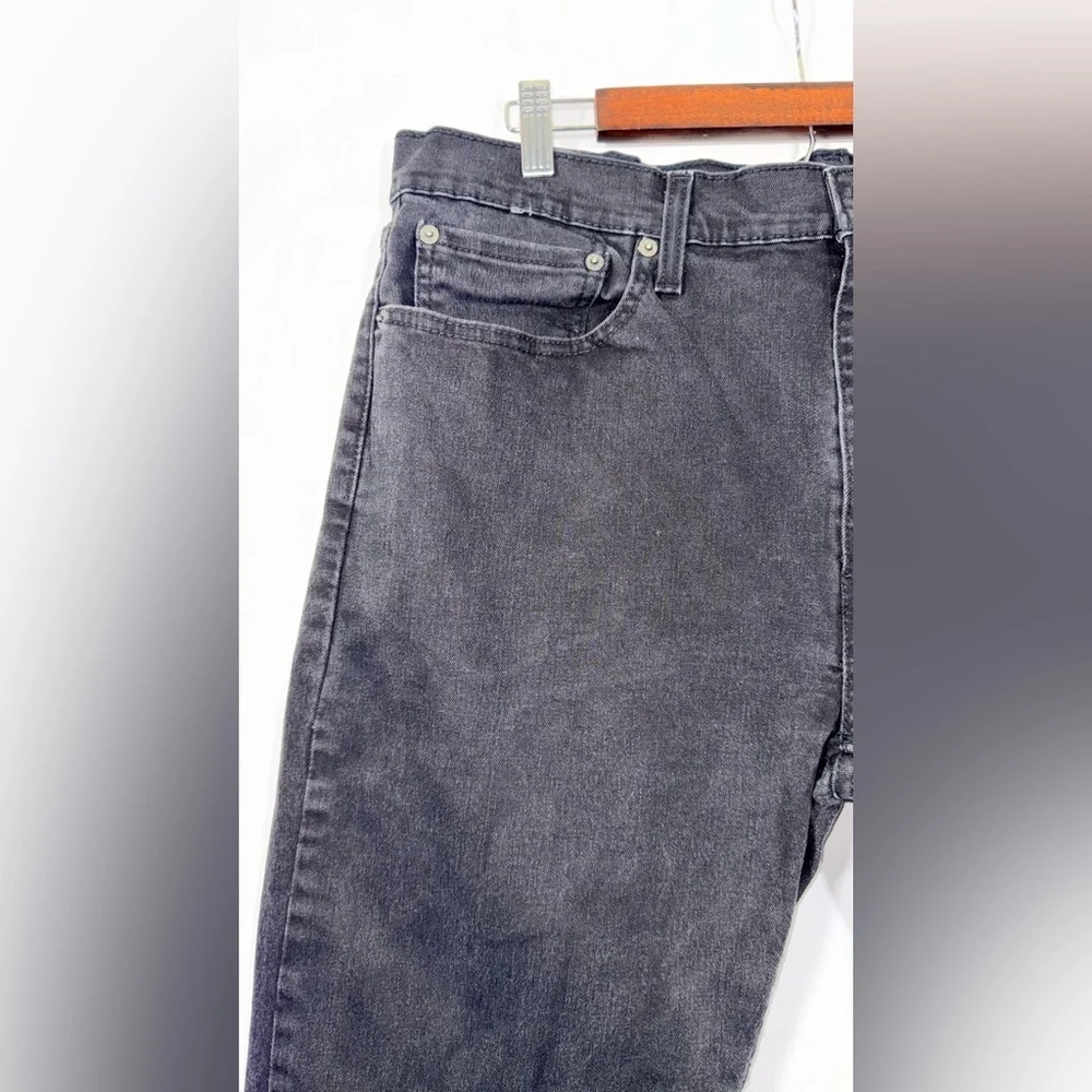 Levi's Men's Dark Gray Skinny Jeans Size 38
